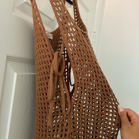 Swimsuit coverup - Picture 6 of 6